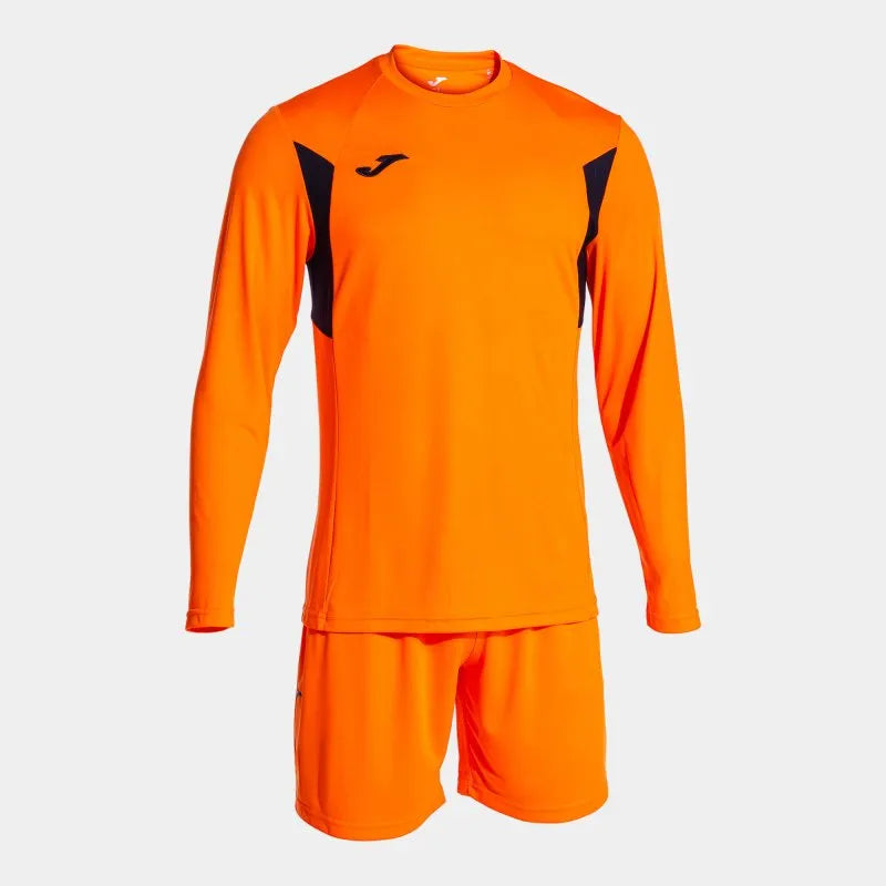 JOMA Winner Goalkeeper Set product image 1, provided for visual reference and product detail review