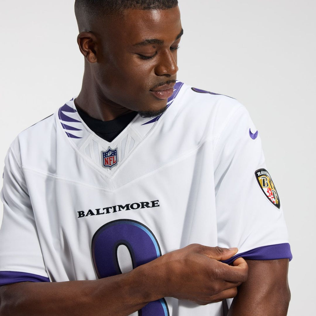 Baltimore Ravens Lamar Jackson Nike White Vapor F.U.S.E. Stitched Limited Jersey product image 8, provided for visual