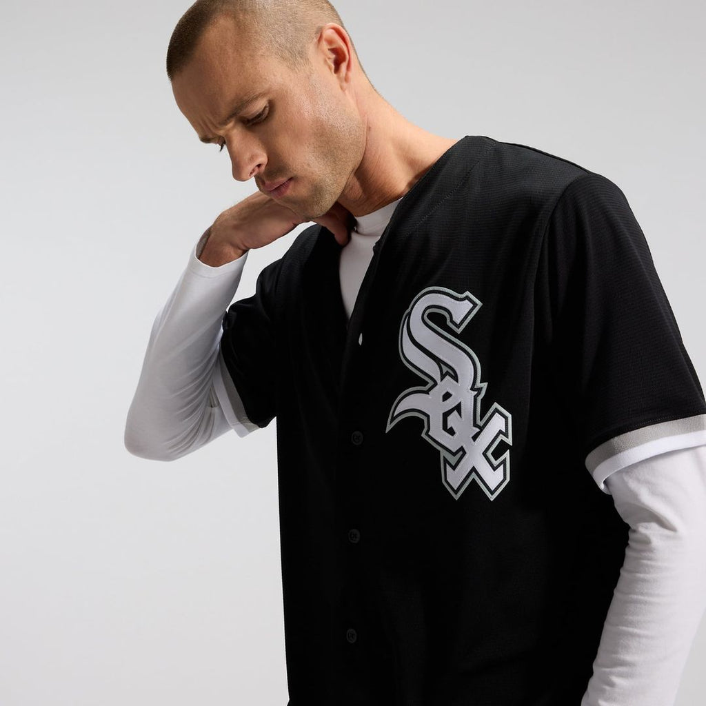 Chicago White Sox Nike Black Alternate Replica Team Jersey product image 7, provided for visual reference and product detail