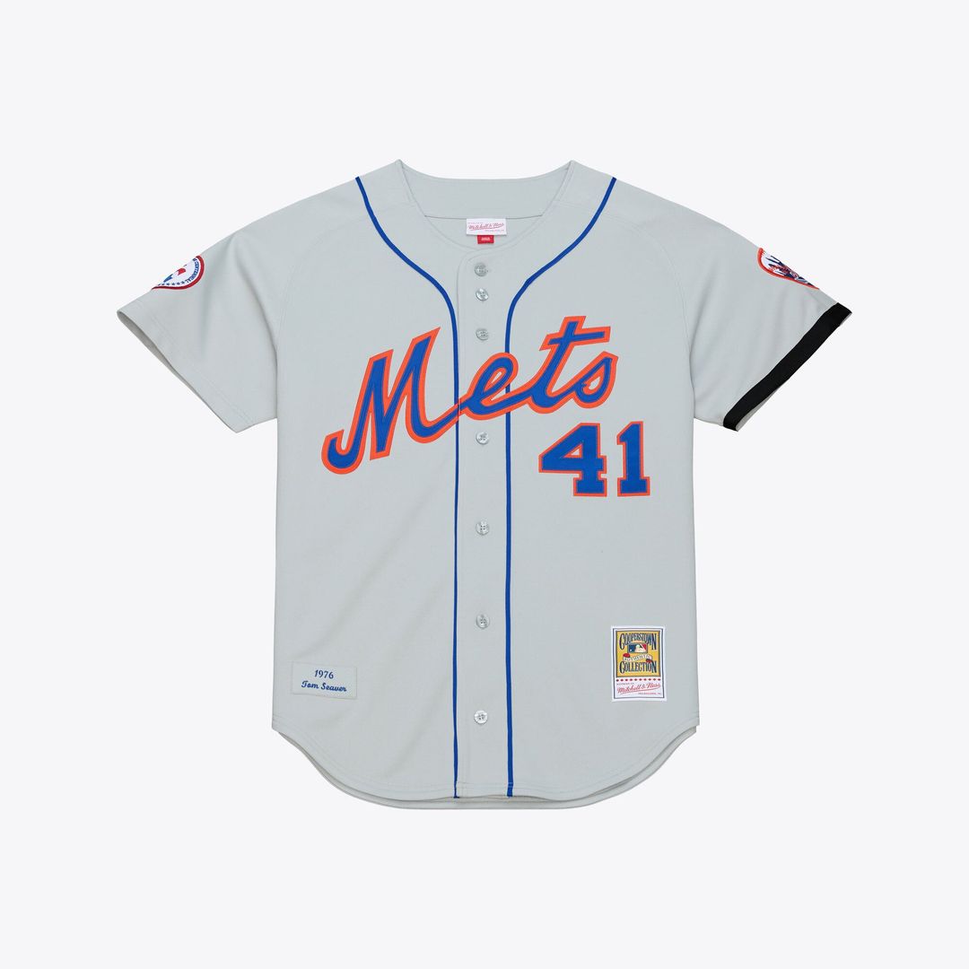 New York Mets Tom Seaver Mitchell & Ness Gray 1976 Authentic Jersey product image 1, provided for visual reference and