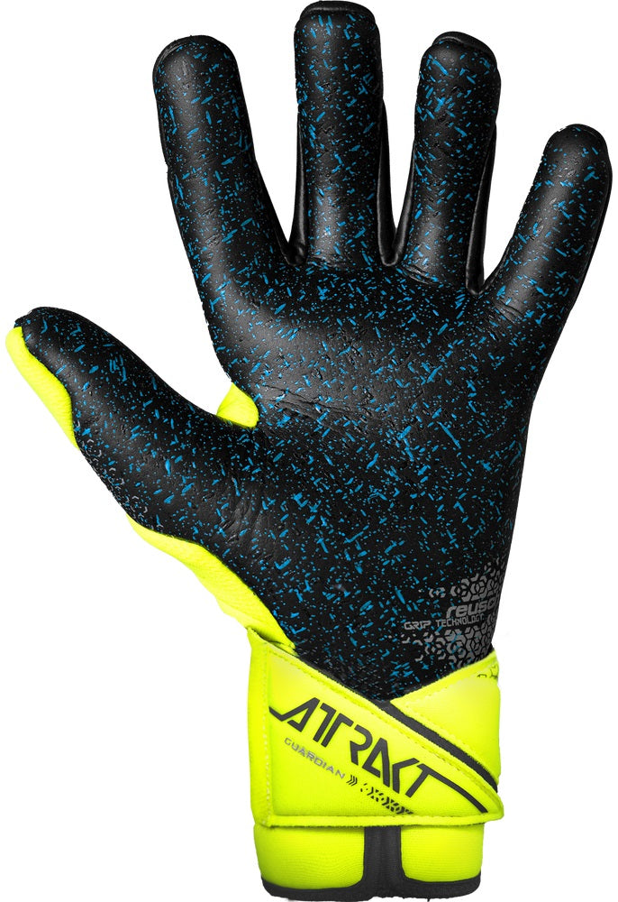 REUSCH Attrakt Fusion Guardian Goalkeeper Gloves - 5570985 2025 product image 3, provided for visual reference and product