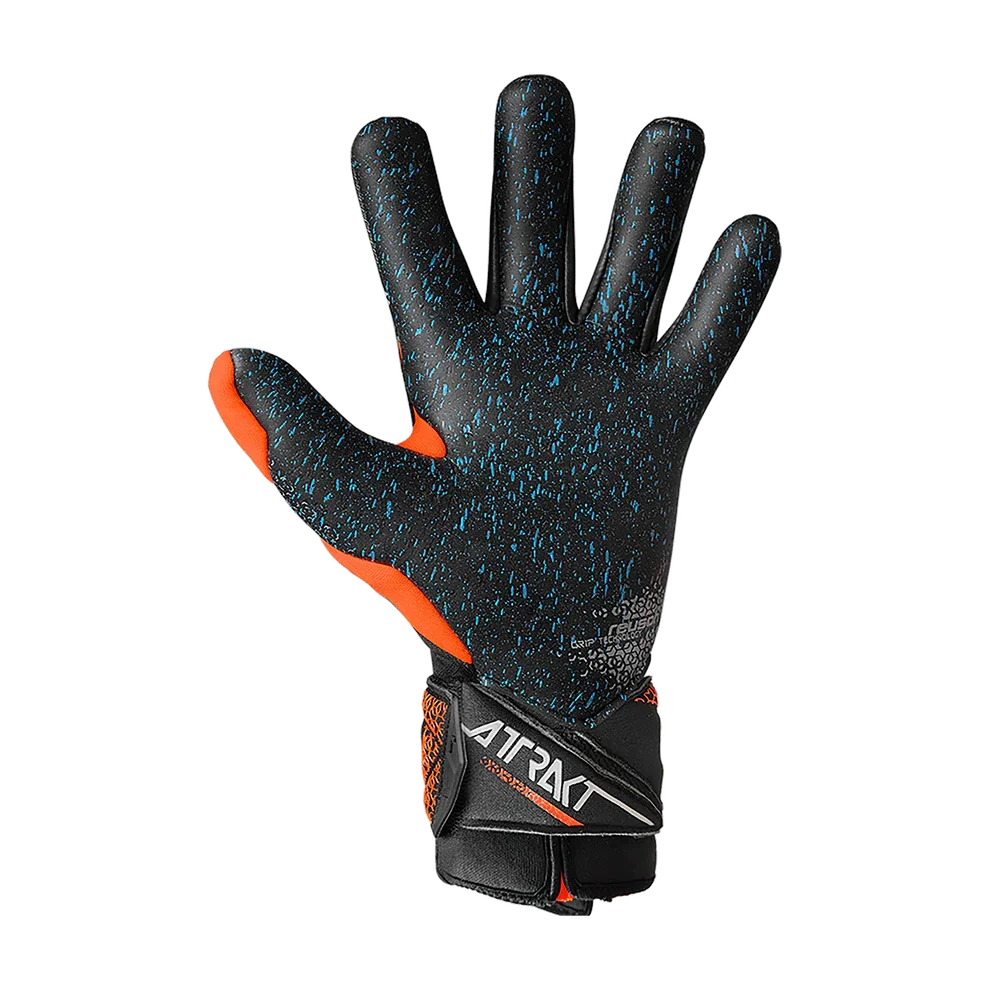 REUSCH Attrakt Fusion Carbon 3D Goalkeeper Gloves - 5570998 7784 product image 3, provided for visual reference and product