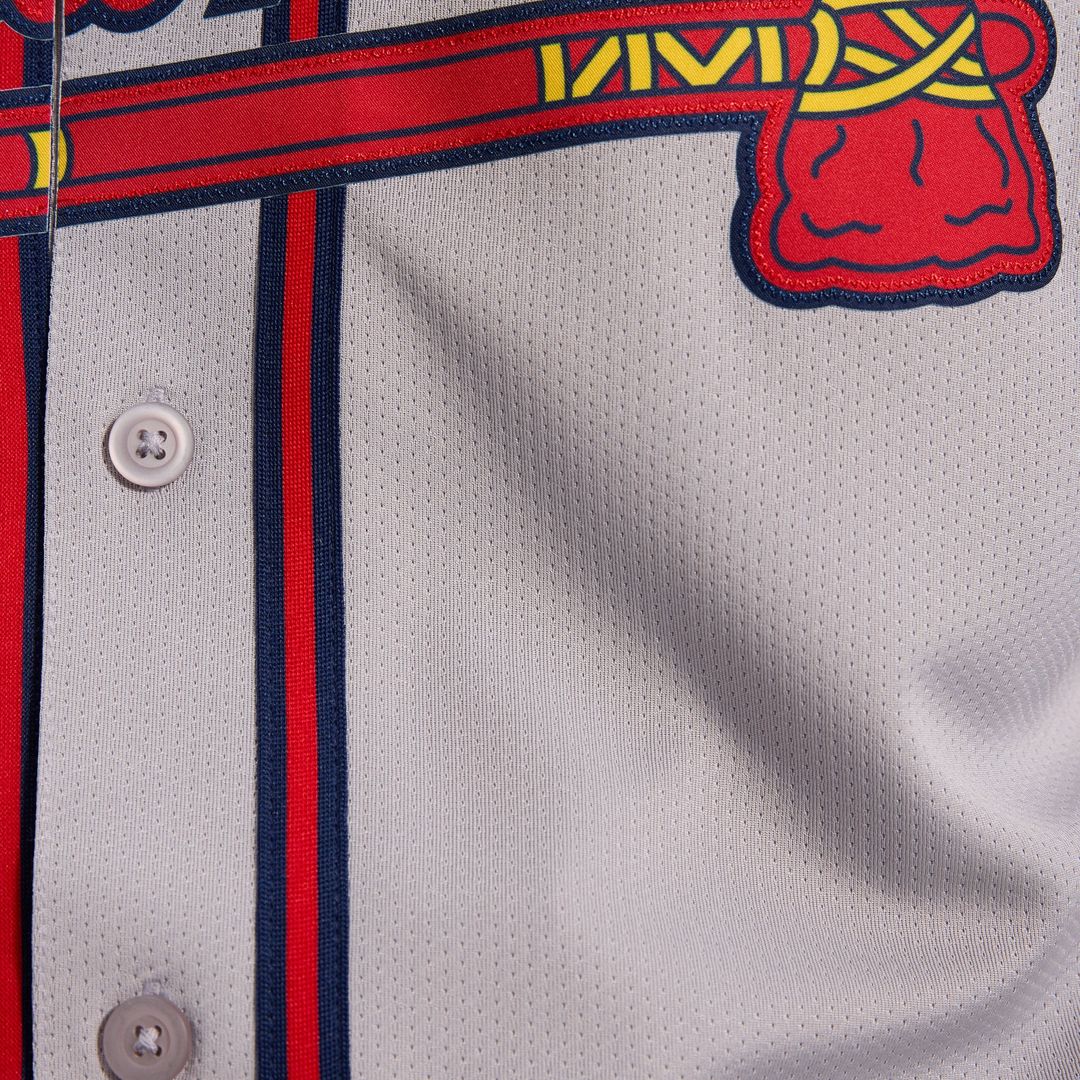 Atlanta Braves Ozzie Albies Nike Gray Road Limited Player Jersey product image 14, provided for visual reference and product