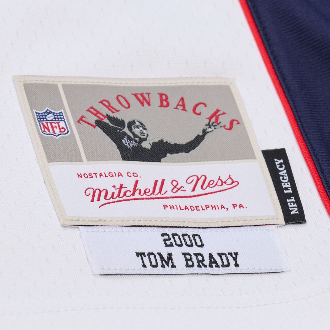 New England Patriots Tom Brady Mitchell & Ness White 2000 Legacy Replica Jersey product image 6, provided for visual