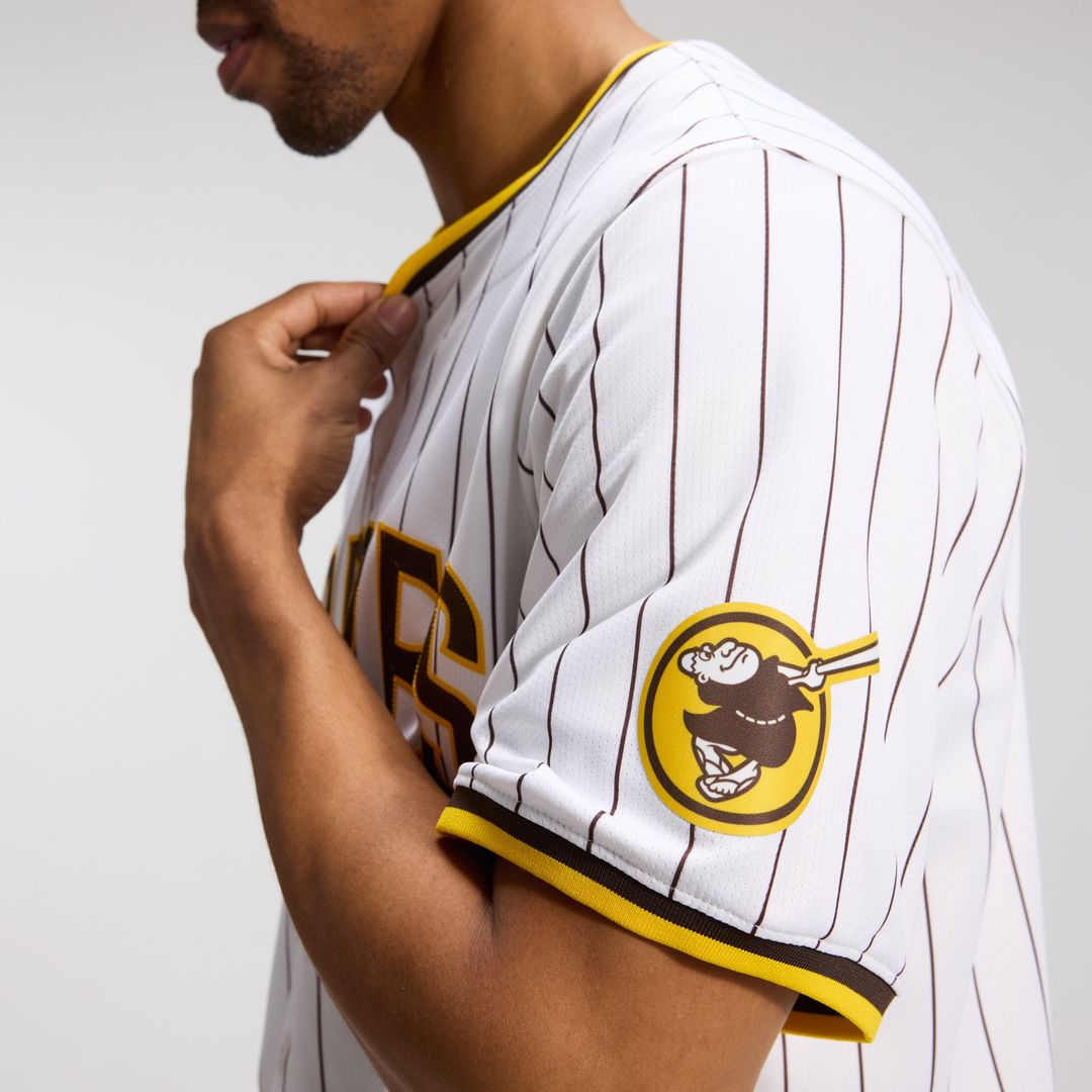 San Diego Padres Fernando Tatis Jr. Nike White Home Limited Player Jersey product image 22, provided for visual reference