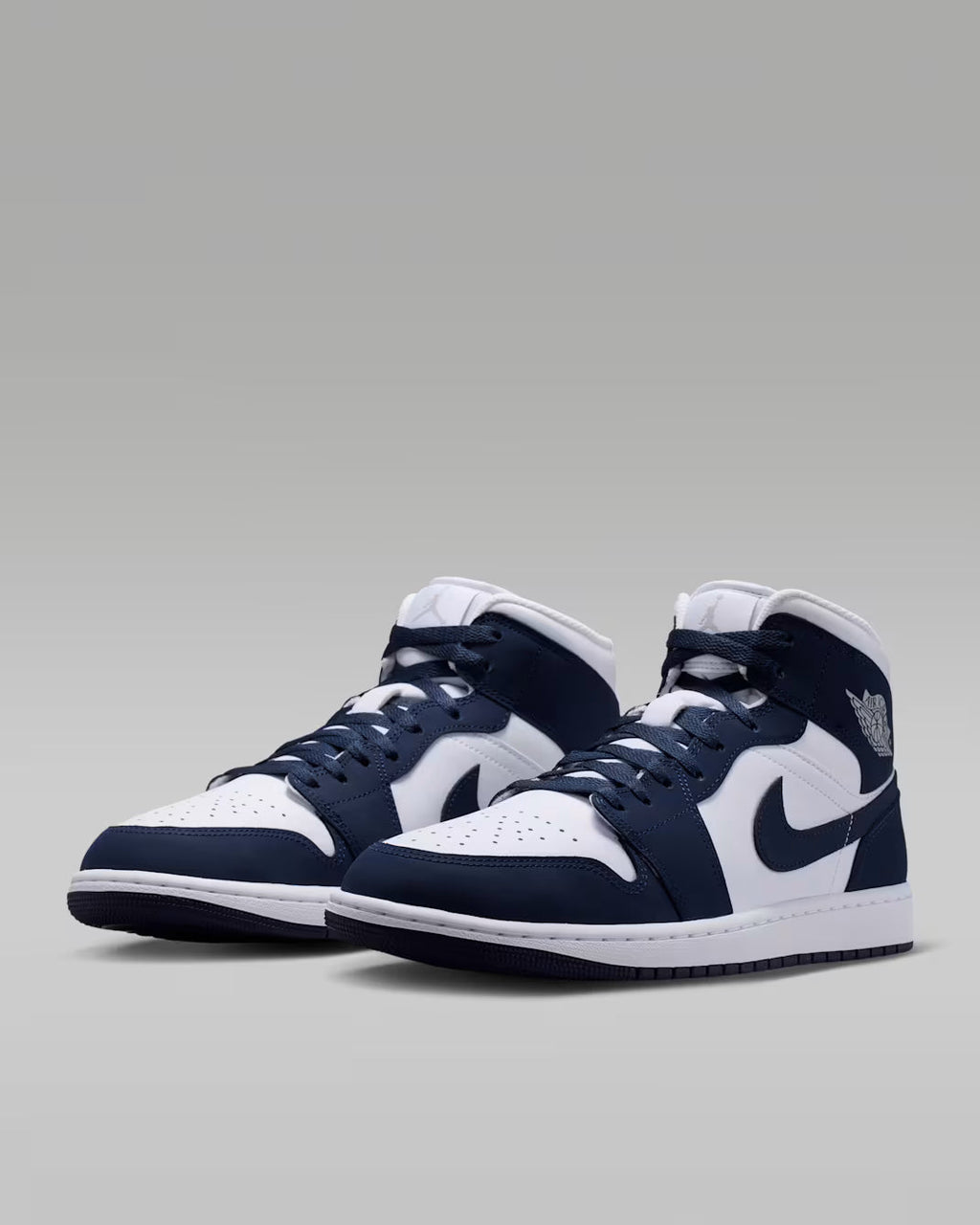 Nike Air Jordan 1 Mid IV6046 400 product image 5, provided for visual reference and product detail review