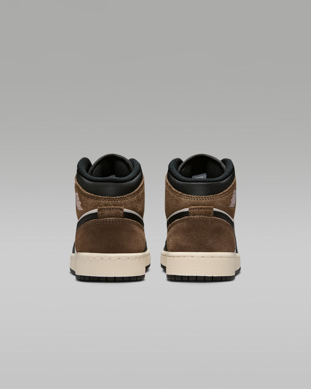 Nike Junior Air Jordan 1 Mid GS DQ8423 007 product image 6, provided for visual reference and product detail review