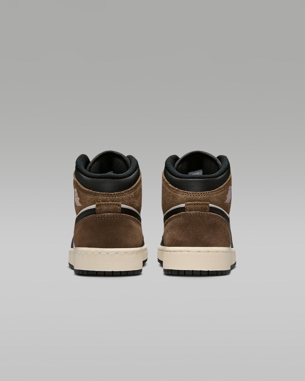 Nike Junior Air Jordan 1 Mid GS DQ8423 007 product image 6, provided for visual reference and product detail review