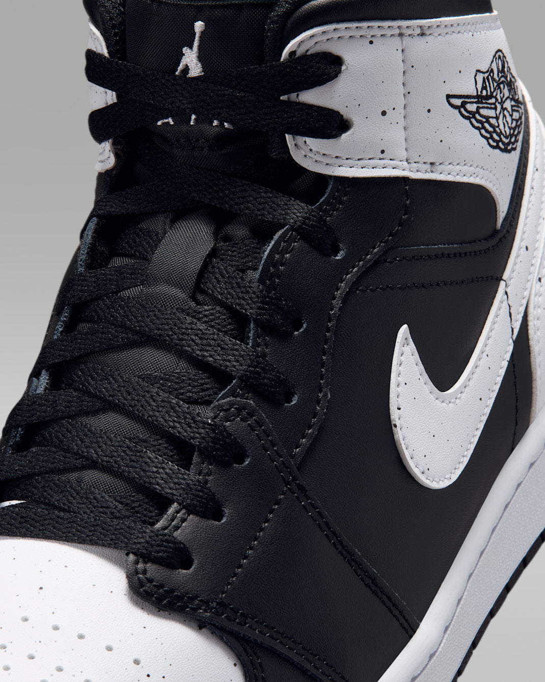 Nike Air Jordan 1 Mid SE IX3525 010 product image 7, provided for visual reference and product detail review