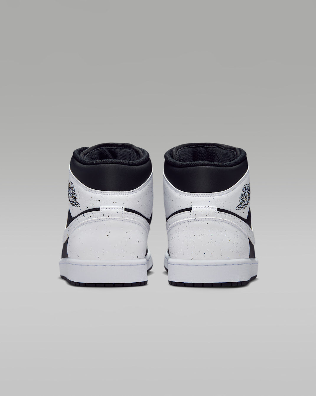 Nike Air Jordan 1 Mid SE IX3525 010 product image 6, provided for visual reference and product detail review