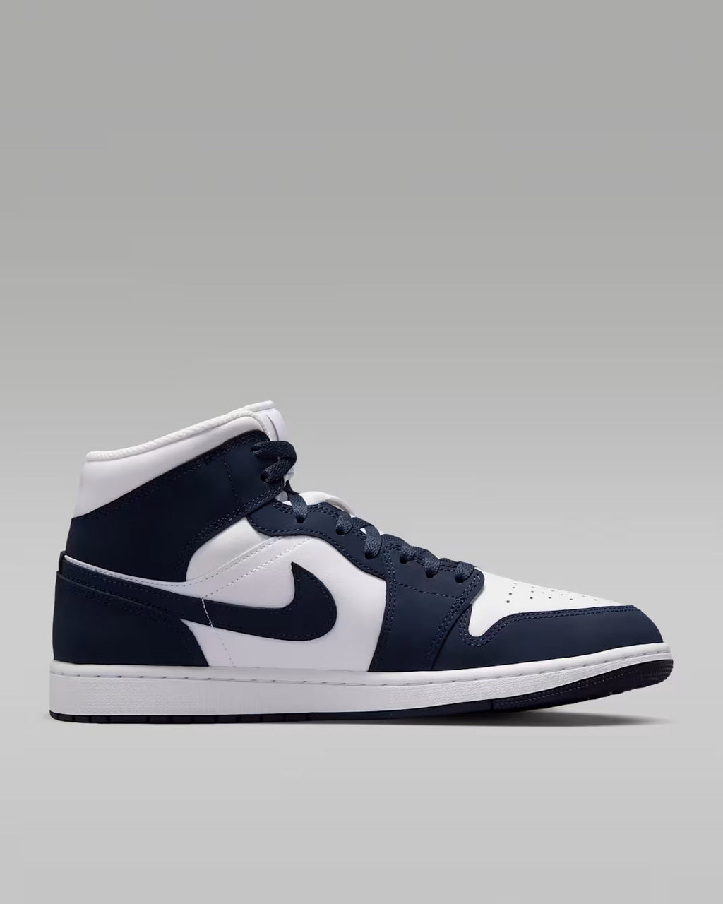 Nike Air Jordan 1 Mid IV6046 400 product image 3, provided for visual reference and product detail review