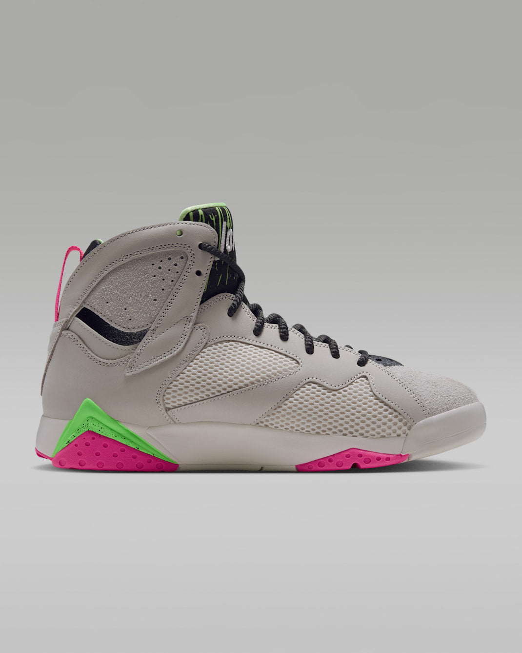 Nike Air Jordan 7 Retro IV6508 030 product image 5, provided for visual reference and product detail review
