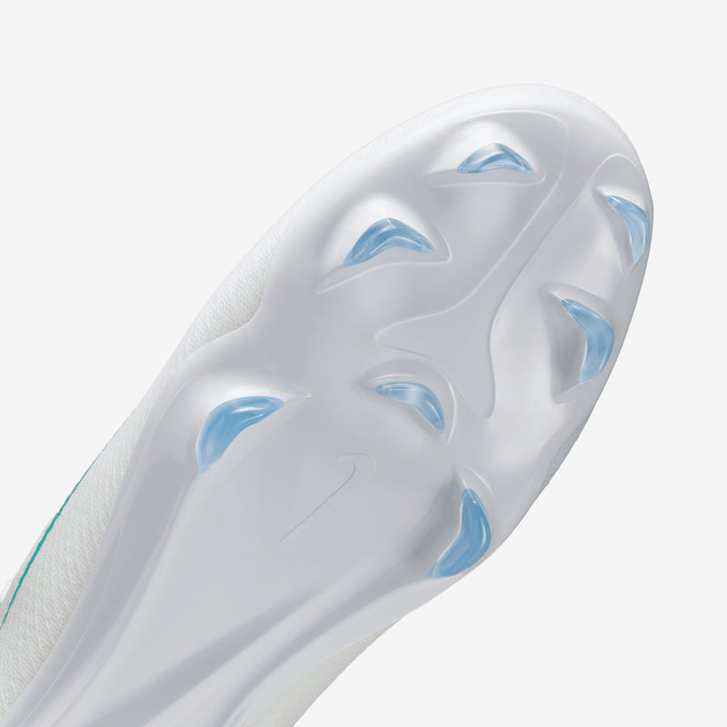 Nike Vapor 17 Pro FG IF8512 102 product image 9, provided for visual reference and product detail review