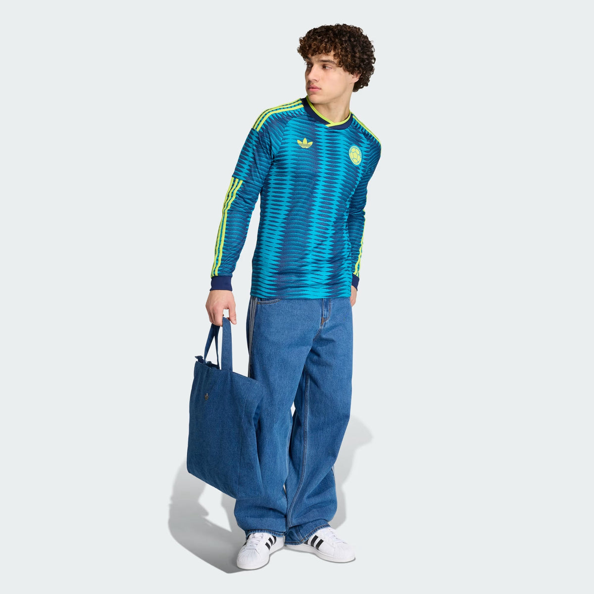 Adidas 26/27 Colombia Away L/S JSY JZ8804 product image 5, provided for visual reference and product detail review