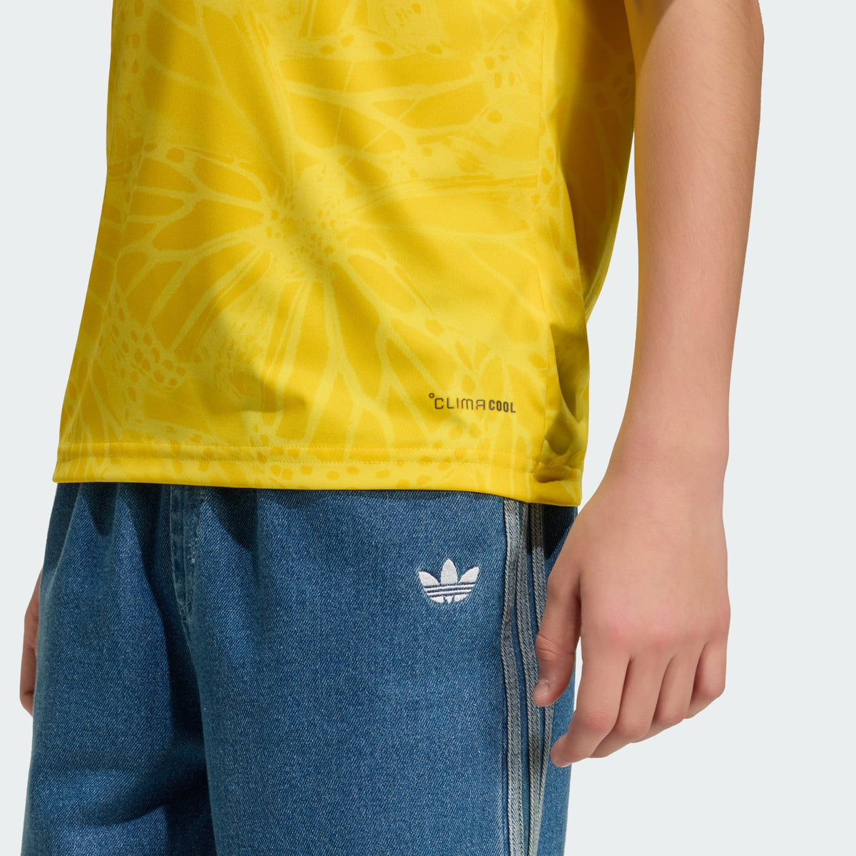 ADIDAS Colombia Youth Home Jersey 2026 - JZ8797 product image 7, provided for visual reference and product detail review