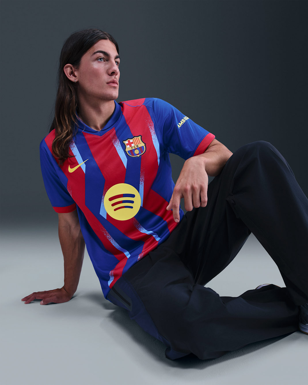 NIKE FC Barcelona Men 4th Jersey 25/26 - FZ1304 432 product image 3, provided for visual reference and product detail review