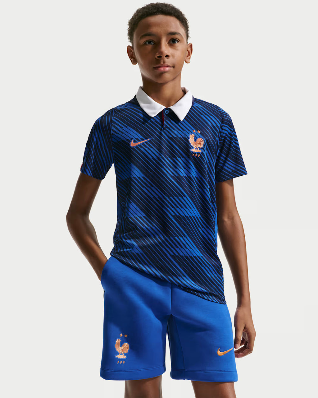 Nike 26/27 France Home Youth JSY IB5129 480 product image 3, provided for visual reference and product detail review