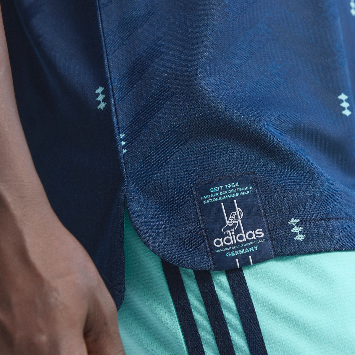 Adidas 26/27 Germany Authentic Away JSY JN2070 product image 5, provided for visual reference and product detail review
