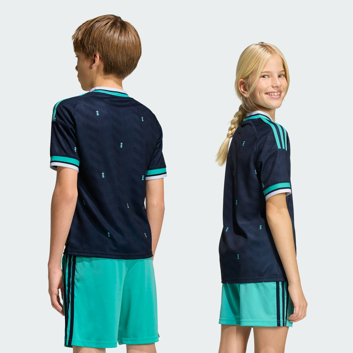 Adidas Germany 26/27 Away Kids Jersey JZ4569 product image 2, provided for visual reference and product detail review