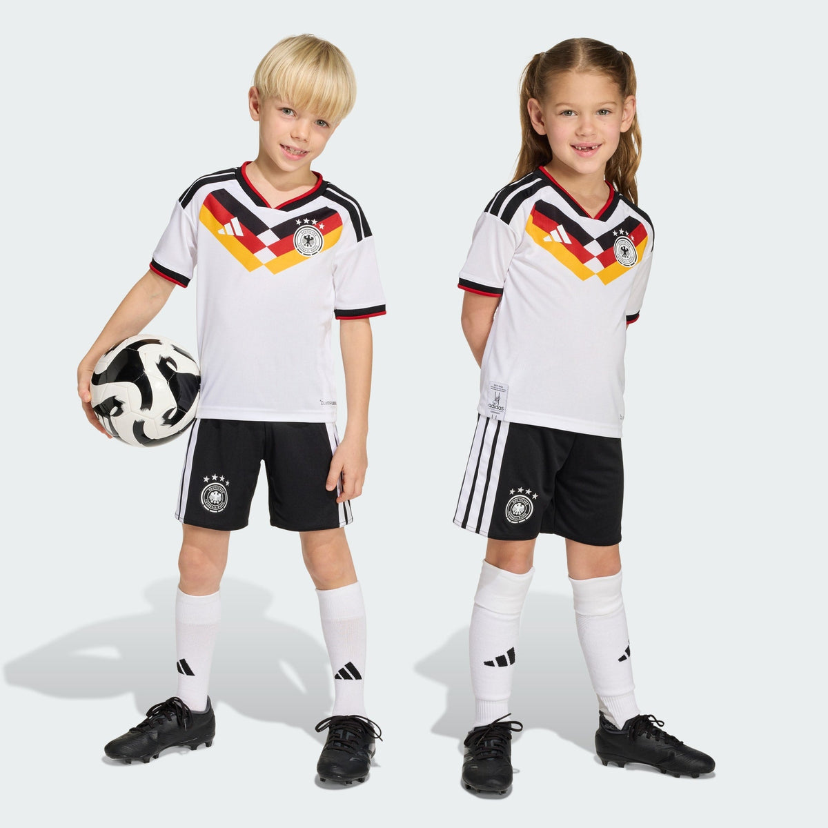 ADIDAS Germany Kids Home Set 2026 - JZ4561 product image 4, provided for visual reference and product detail review