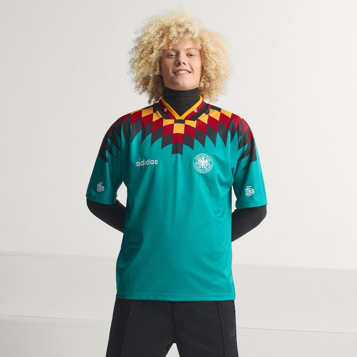 Adidas 26/27 Germany 1994 Away JSY JZ6941 product image 1, provided for visual reference and product detail review