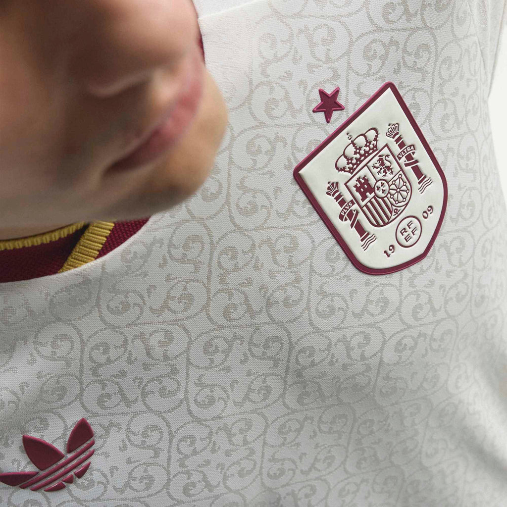 Adidas 26/27 Spain Authentic Away JSY JN4392 product image 3, provided for visual reference and product detail review