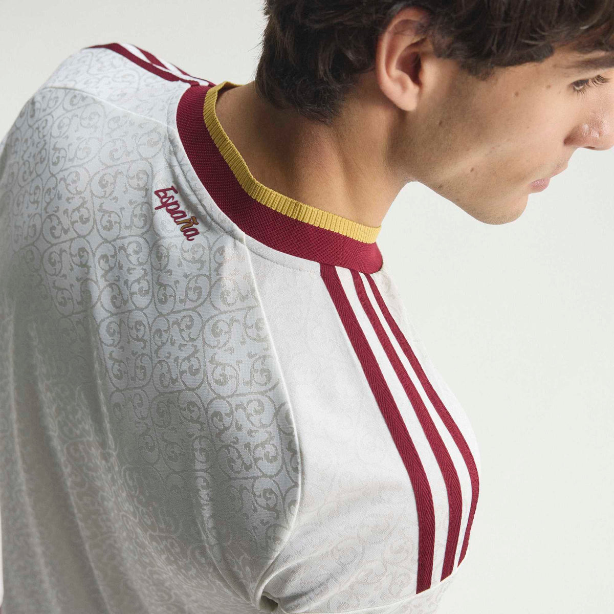 Adidas 26/27 Spain Authentic Away JSY JN4392 product image 11, provided for visual reference and product detail review