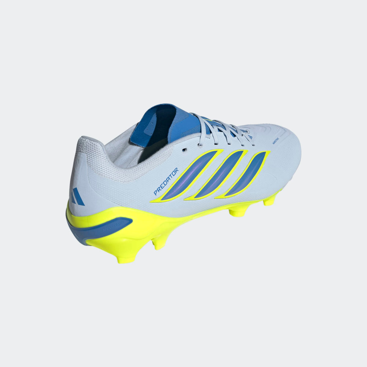 Adidas Predator League FG JR7882 product image 1, provided for visual reference and product detail review