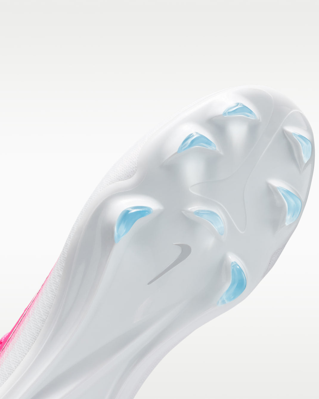 Nike Jr Vapor Pro FG IO8226 900 product image 7, provided for visual reference and product detail review