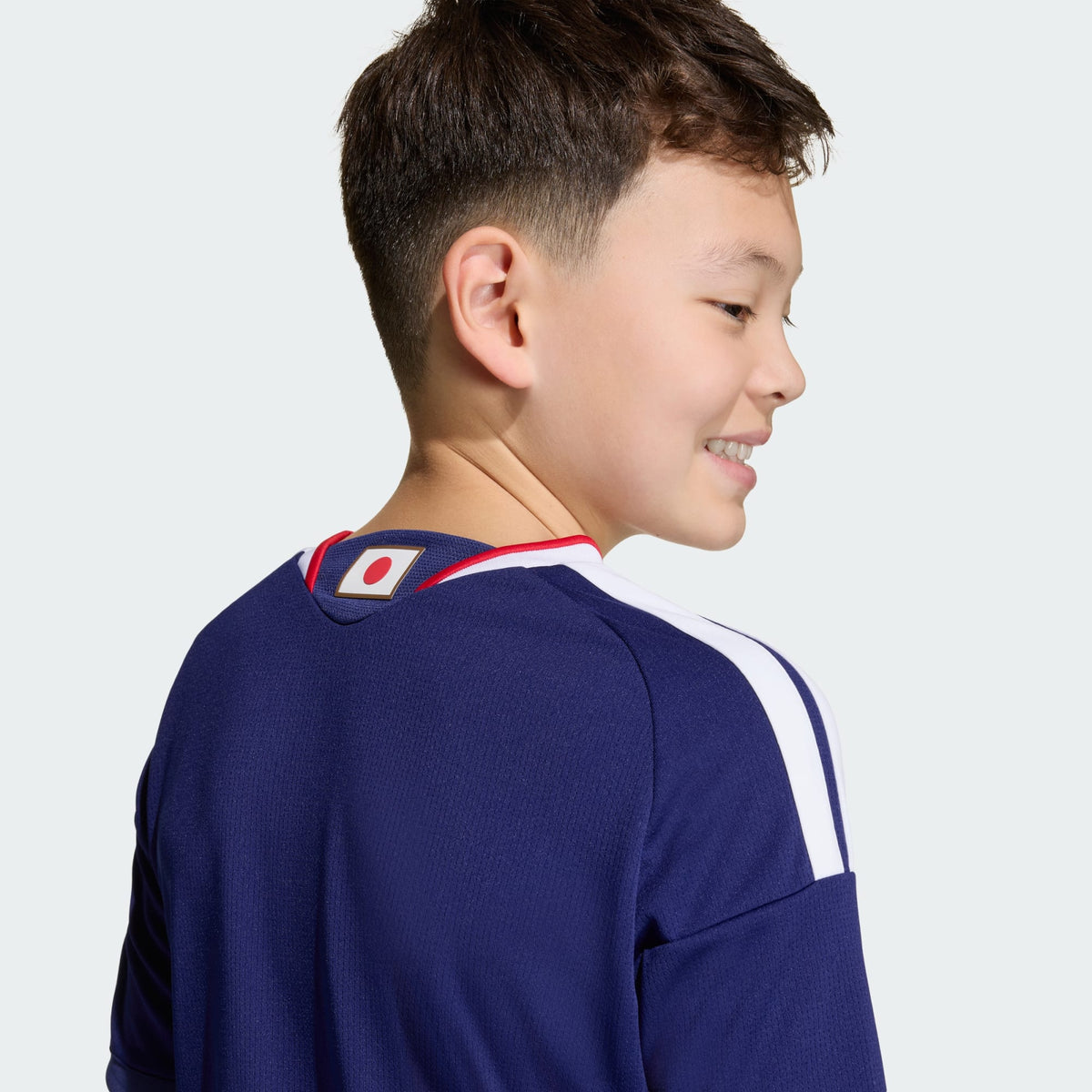 ADIDAS Japan Youth Home Jersey 2026 - JZ9688 product image 4, provided for visual reference and product detail review
