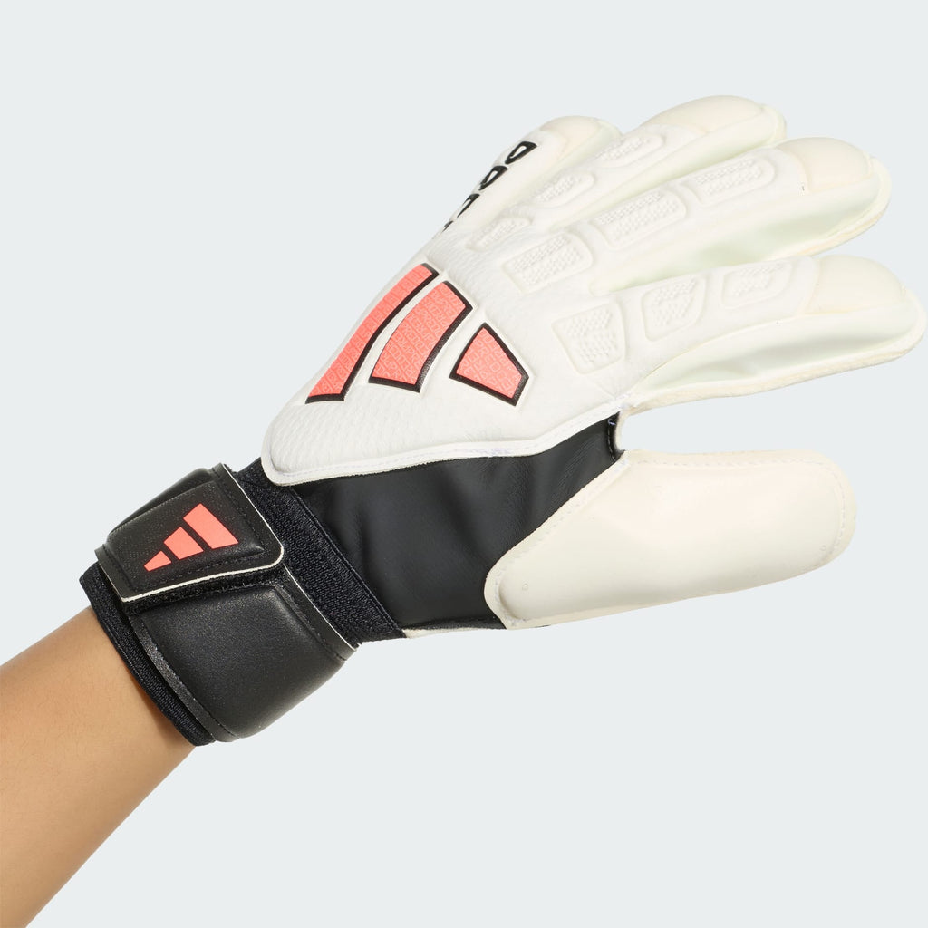 Adidas Predator Match Fingersave Junior Goalkeeper Glove KE9713 product image 4, provided for visual reference and product