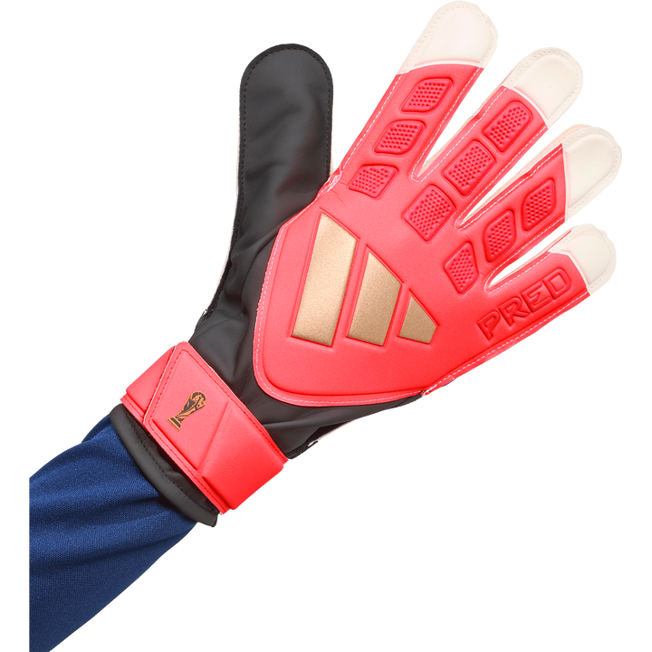 Adidas Predator Training Goalkeeper Glove KZ2088 product image 2, provided for visual reference and product detail review
