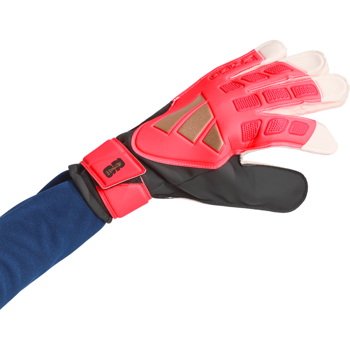 Adidas Predator Training Goalkeeper Glove KZ2088 product image 4, provided for visual reference and product detail review
