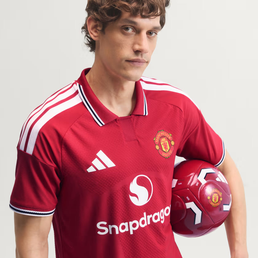Adidas Men Manchester United Authentic Home JSY 26/27 - KA6868 product image 3, provided for visual reference and product