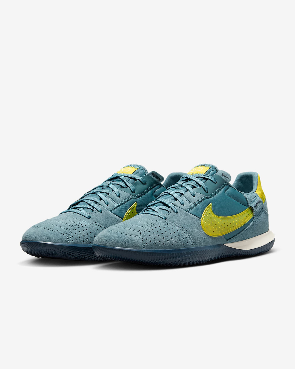 NIKE Streetgato - DC8466 004 product image 4, provided for visual reference and product detail review