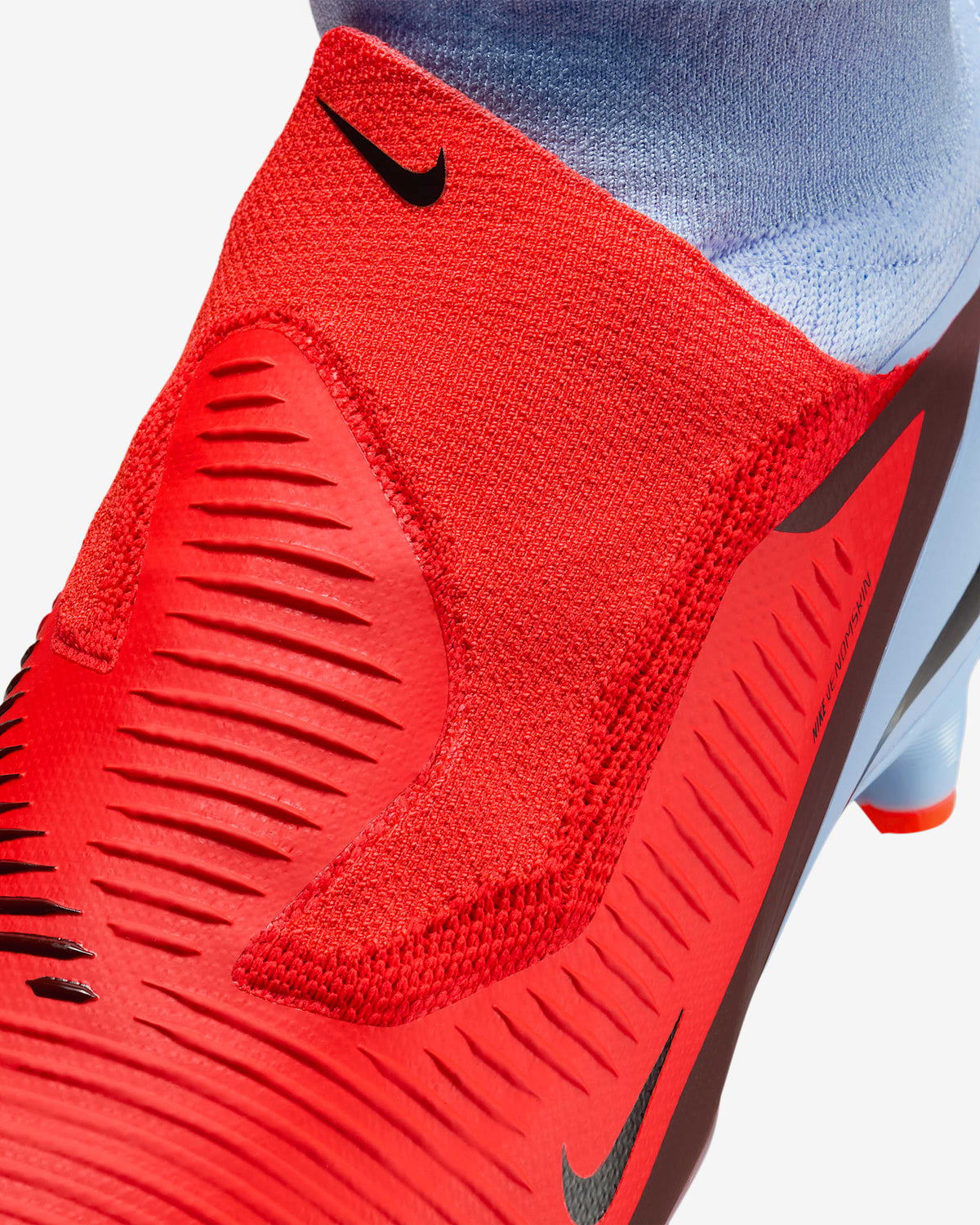 NIKE Phantom 6 High Pro FG - HQ2311 400 product image 8, provided for visual reference and product detail review