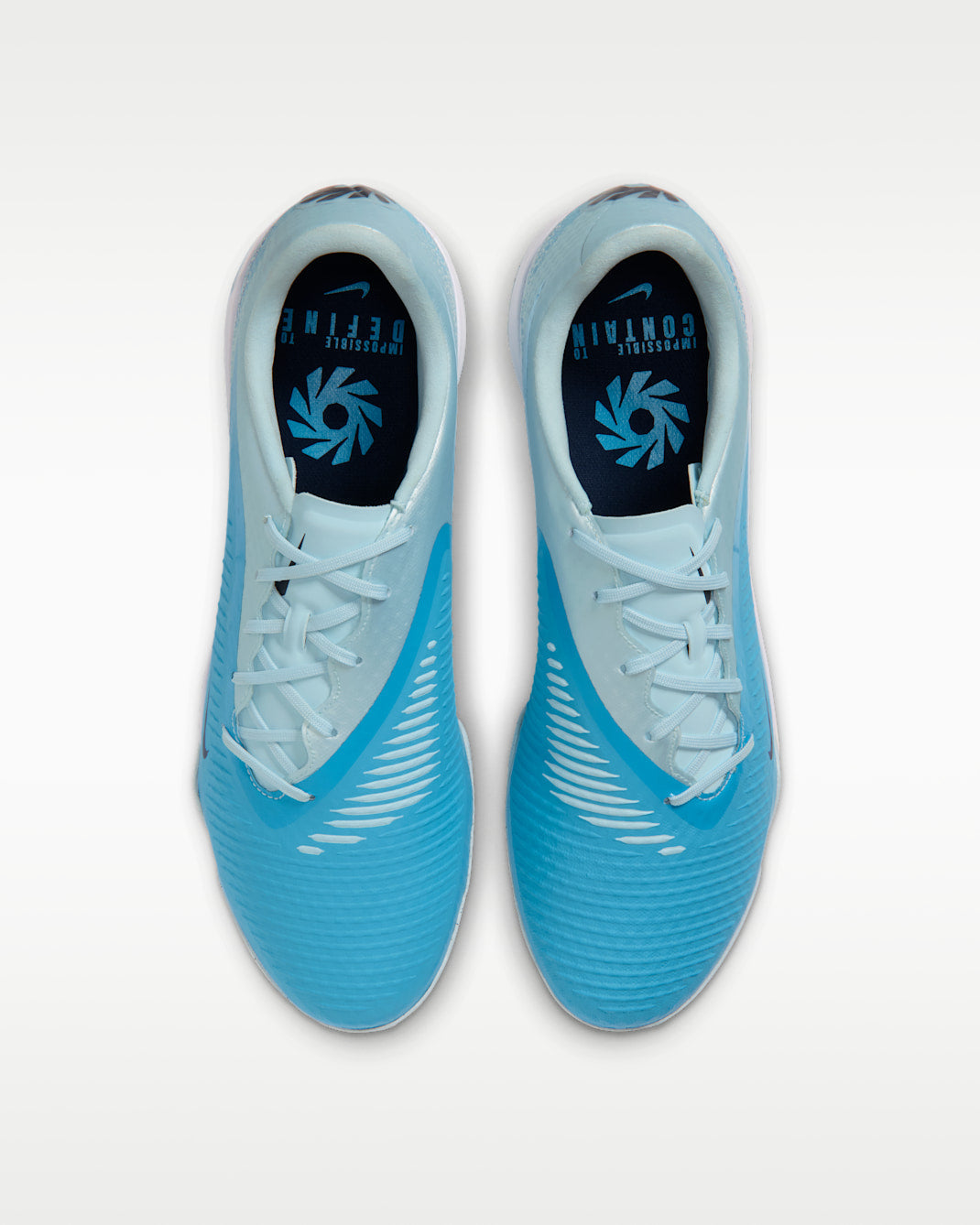 Nike Phantom 6 Low Academy Turf IQ6396 401 product image 2, provided for visual reference and product detail review