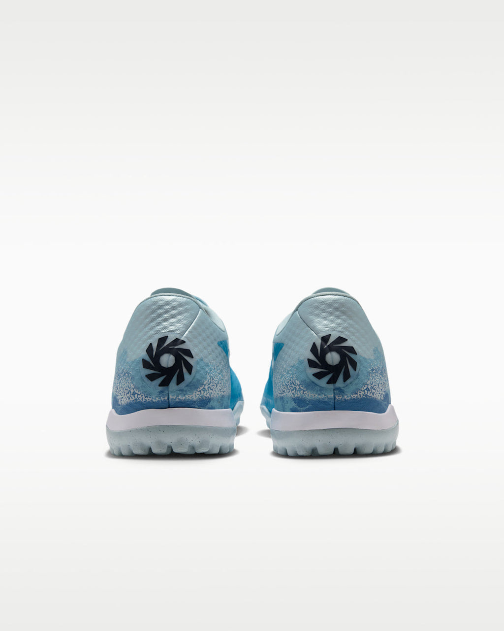 Nike Phantom 6 Low Academy Turf IQ6396 401 product image 3, provided for visual reference and product detail review