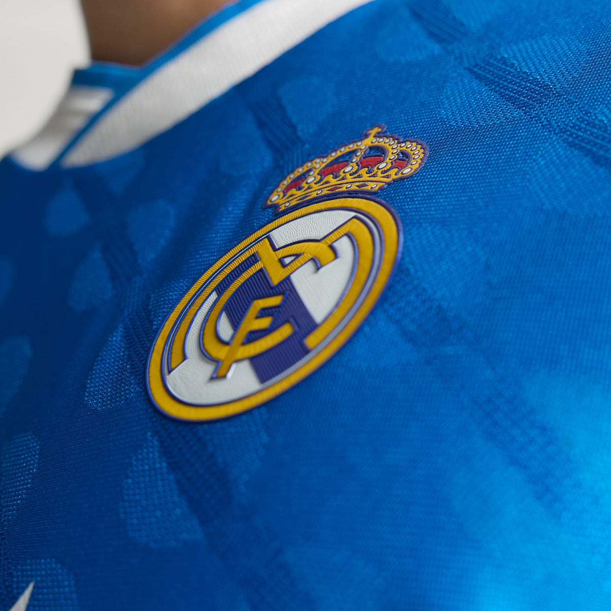 ADIDAS Real Madrid Men Authentic 3rd Jersey 25/26 - JV5839 product image 4, provided for visual reference and product detail