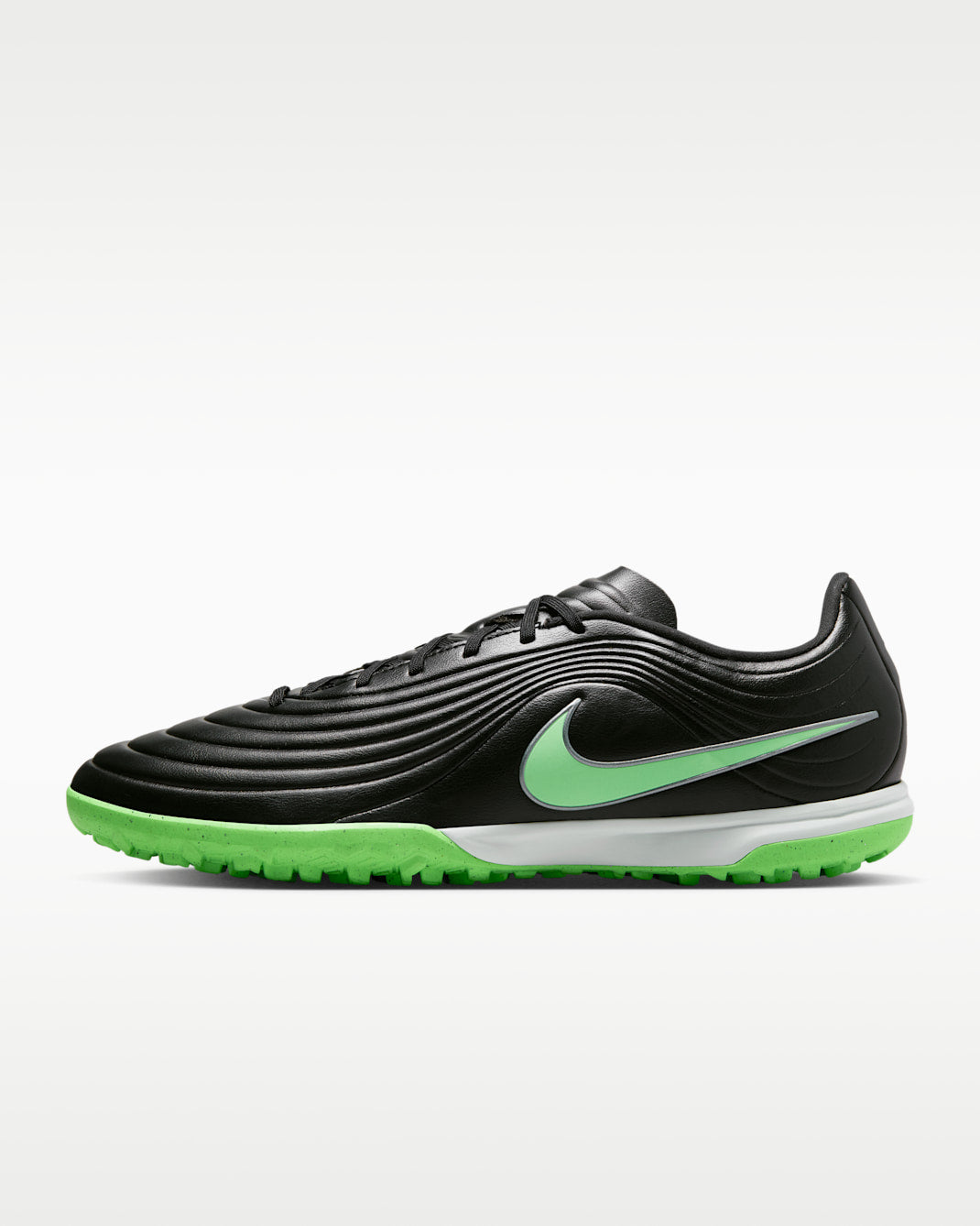 Nike Tiempo Maestro Academy TF IB4484 001 product image 1, provided for visual reference and product detail review