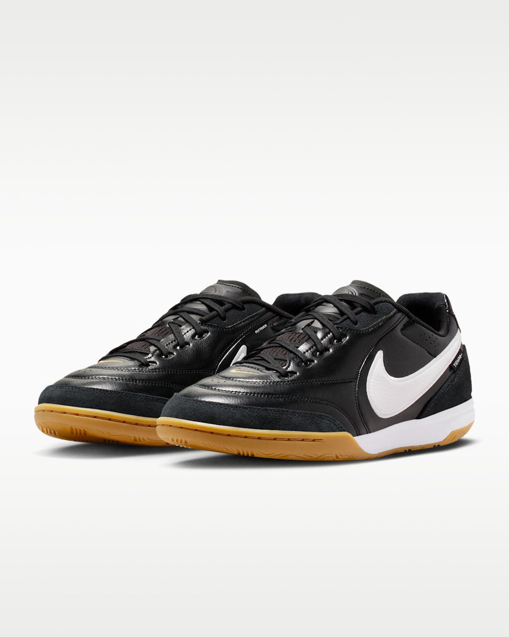 Nike Tiempo Street Gato HQ7017 010 product image 1, provided for visual reference and product detail review
