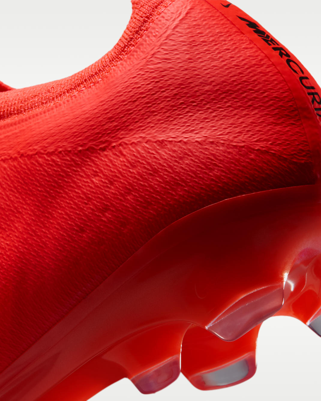 Nike Mercurial Vapor 17 Elite IF8508-600 product image 9, provided for visual reference and product detail review