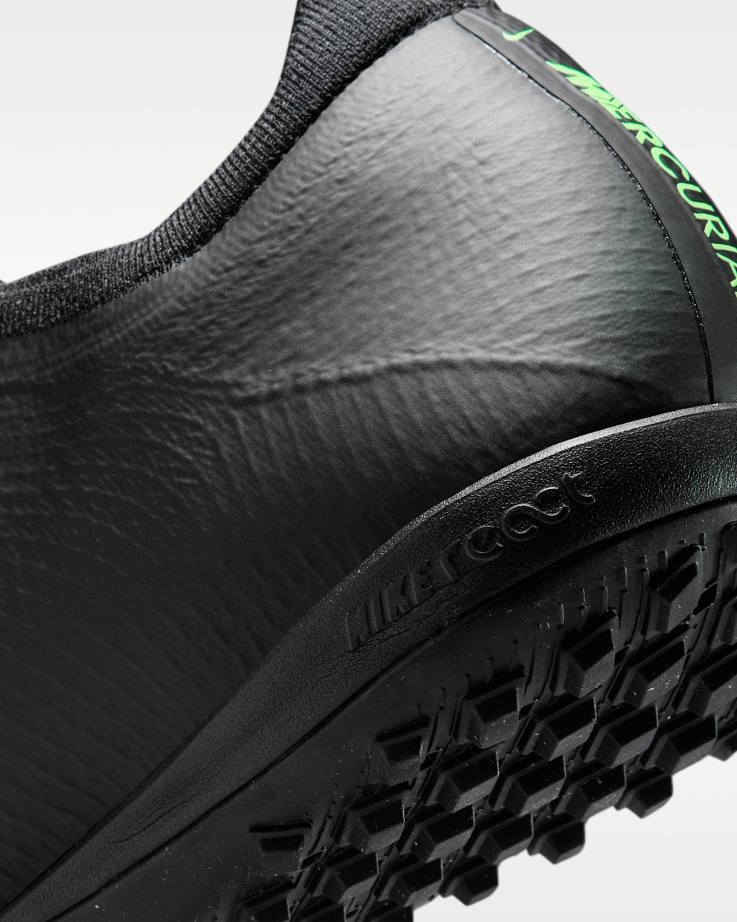 Nike Vapor 17 Pro TF IM5811 001 product image 8, provided for visual reference and product detail review