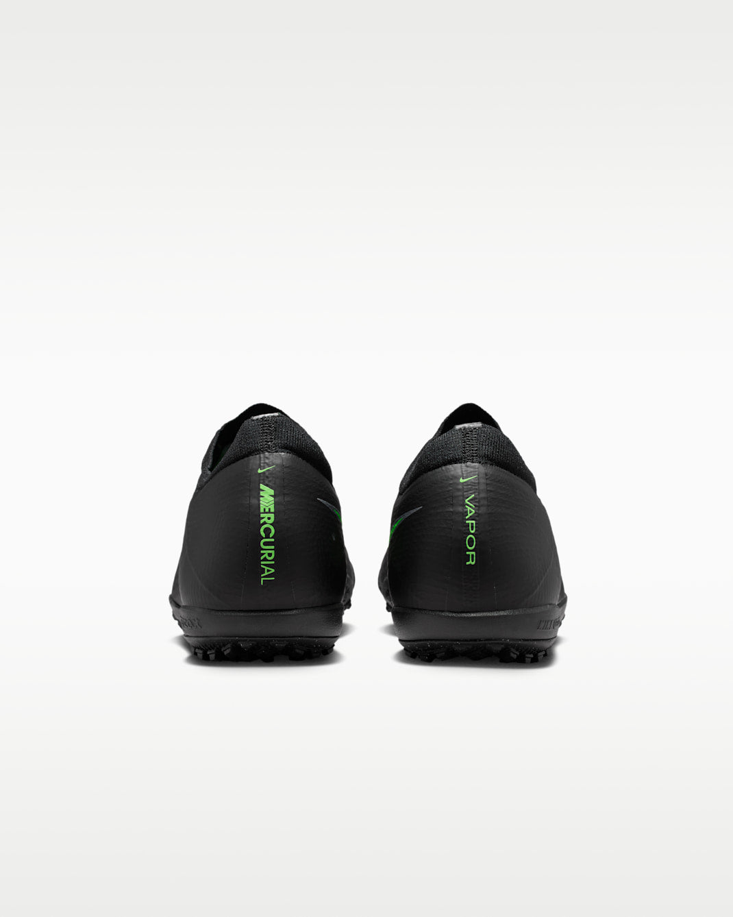 Nike Vapor 17 Pro TF IM5811 001 product image 3, provided for visual reference and product detail review