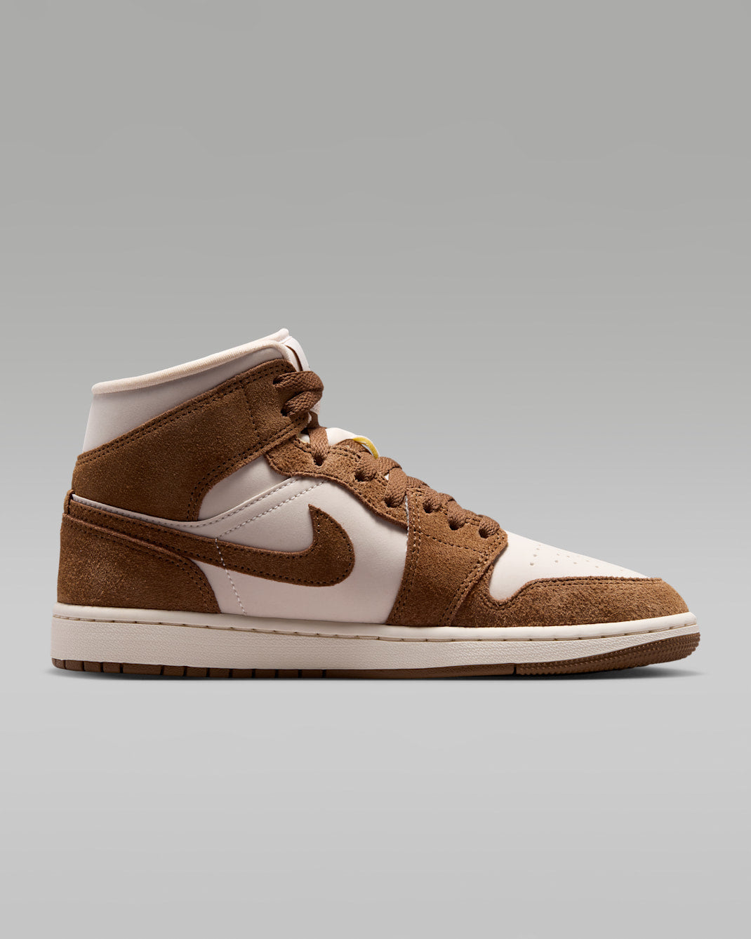 Nike Woman's Air Jordan 1 Mid BQ6472 203 product image 3, provided for visual reference and product detail review