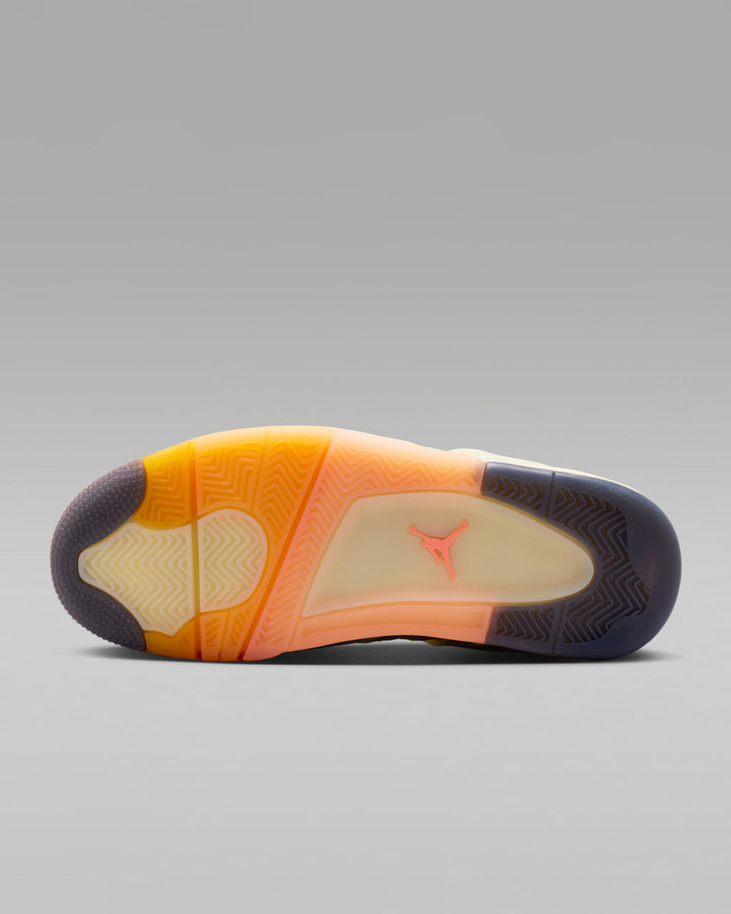 Nike Women Air Jordan 4 Retro HV0823 101 product image 4, provided for visual reference and product detail review