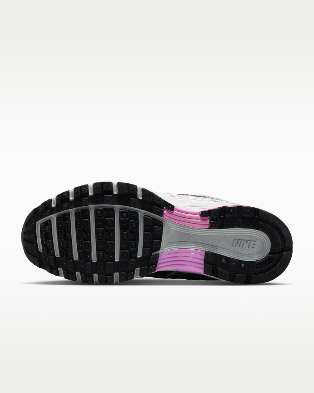 Nike W NIKE P-6000 BV1021 020 product image 4, provided for visual reference and product detail review