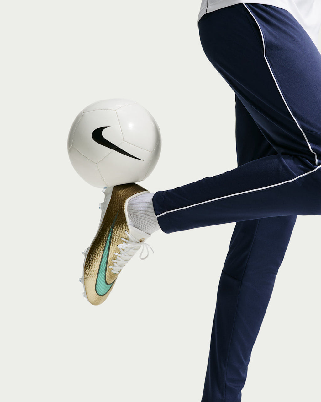 Nike ZM Superfly 11 Pro FG IR0786 701 product image 10, provided for visual reference and product detail review