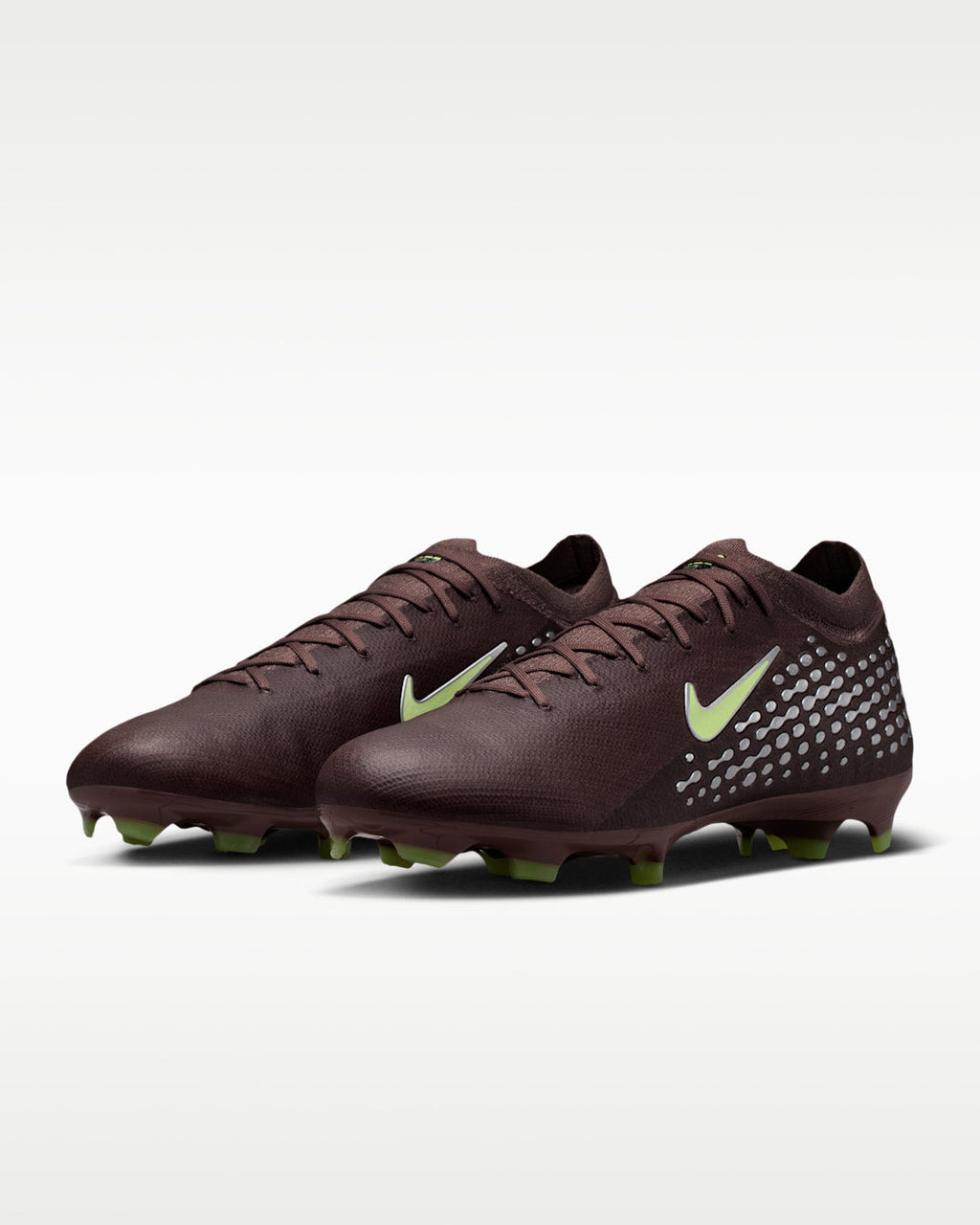 Nike ZM Vapor 16 Pro KM FG FQ8689 200 product image 2, provided for visual reference and product detail review