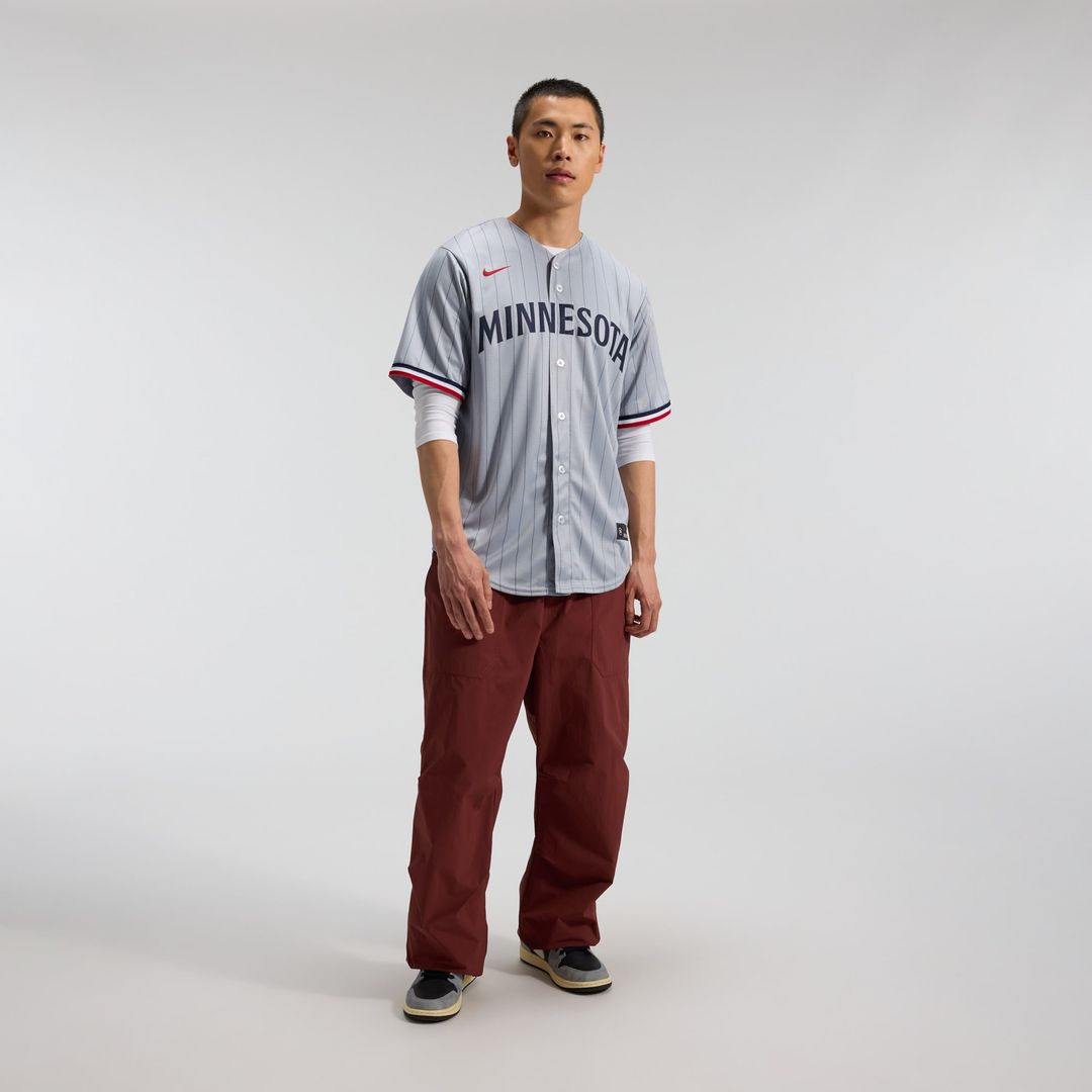 Minnesota Twins Nike Gray Road Replica Team Jersey product image 14, provided for visual reference and product detail review